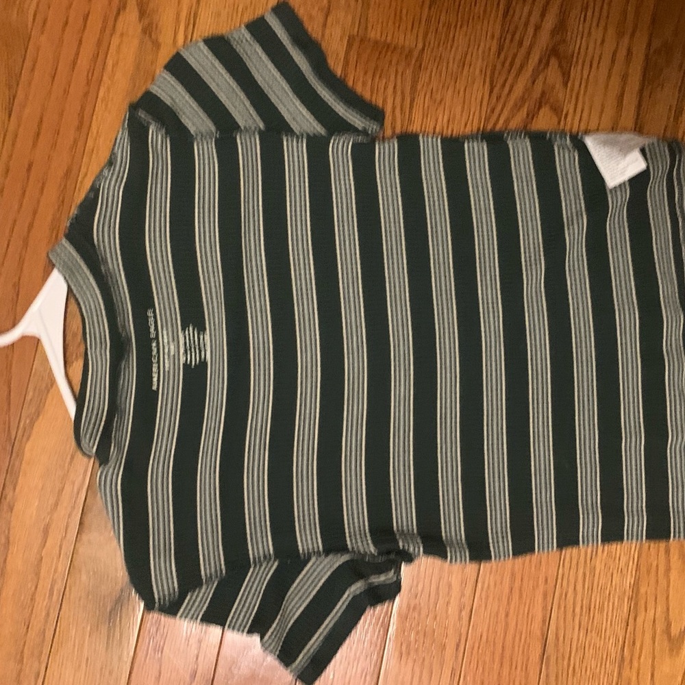 american eagle baby tee